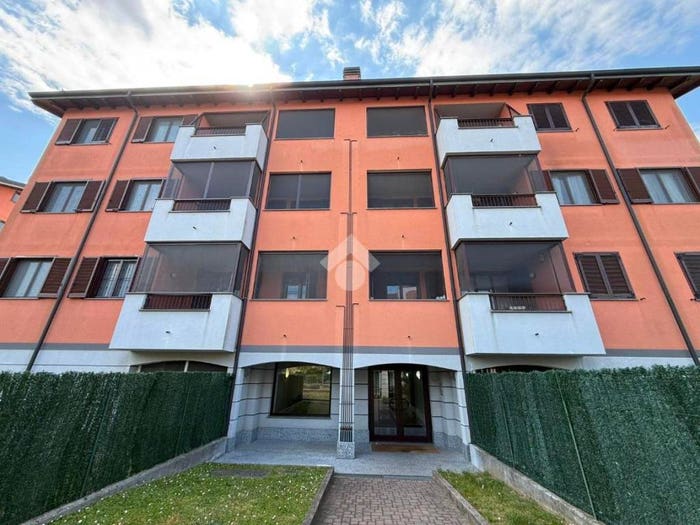 Appartamento trilocale in vendita in Via A Valè, Noviglio