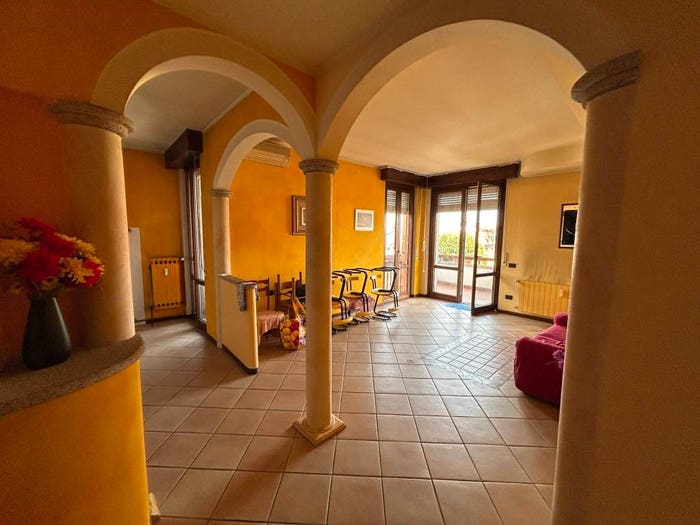 Appartamento trilocale in vendita in Via Ippolito Nievo, Centro, Nerviano