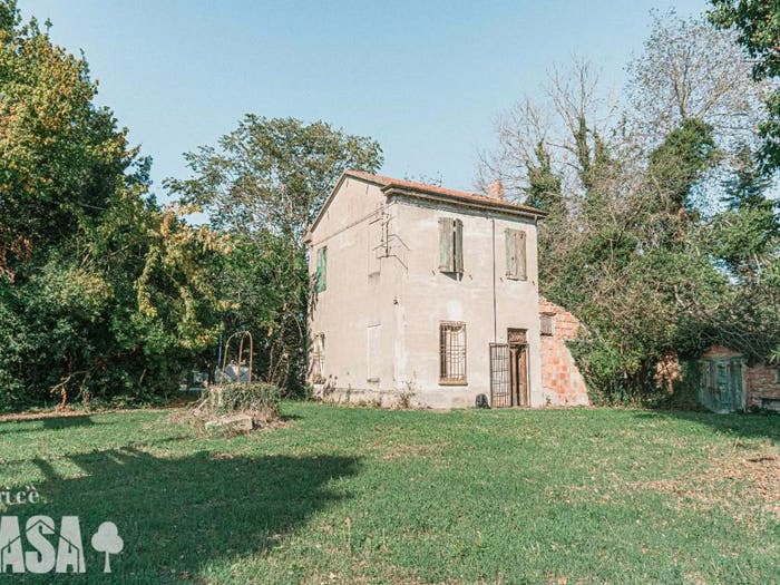 Casa con 5 locali in vendita in Via Becchi Tognini Est, San Zaccaria, Ravenna