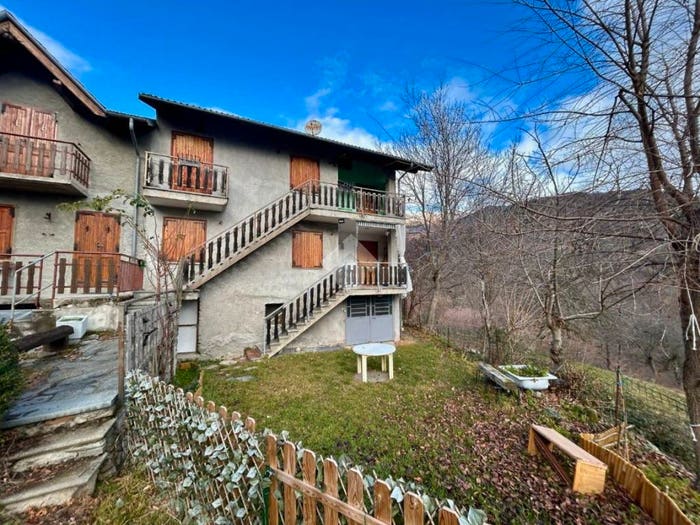 Casa quadrilocale in vendita in Borgata Villa inferiori, Condove