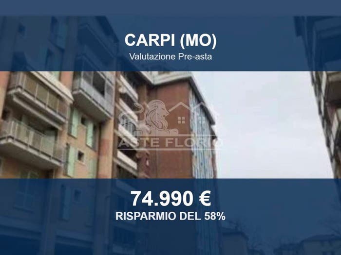 Appartamento con 6 locali in vendita in Via Abramo Lincoln, Centro Semicentro, Carpi