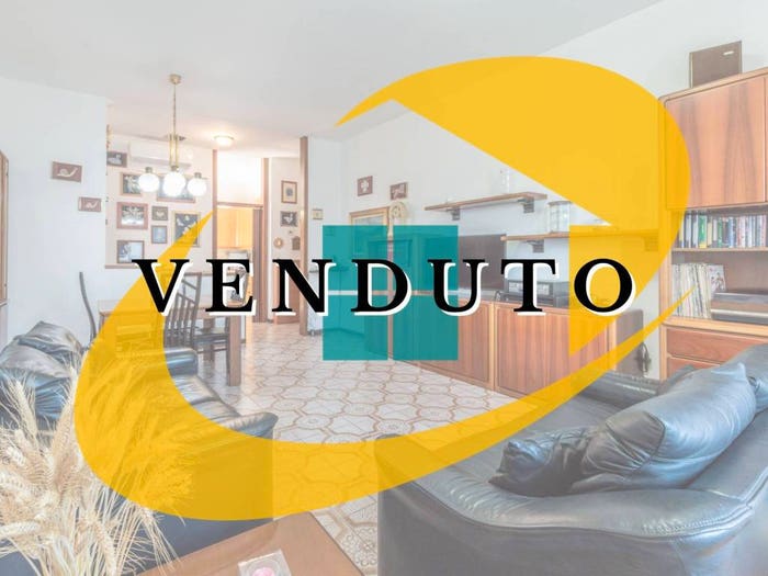 Appartamento trilocale in vendita in Via Andrea Mantegna, Mirabello, Cantù