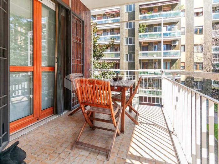Appartamento quadrilocale in vendita in Via Lodovico Zambeletti, Morgagni, Milano