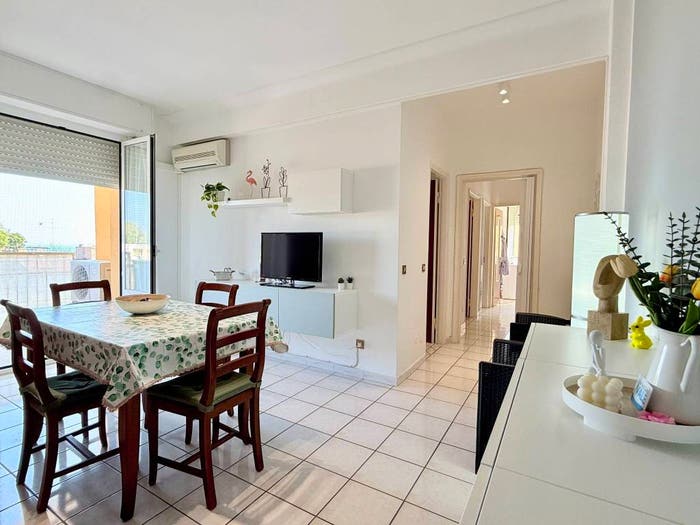 Appartamento trilocale in vendita in Viale Austria, Lido delle Nazioni, Comacchio