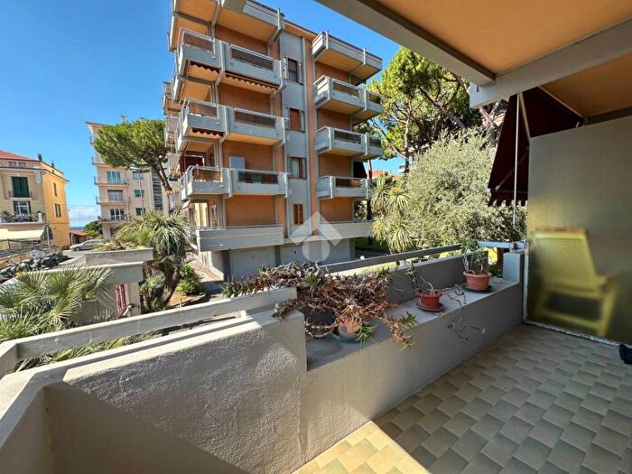 Appartamento bilocale in vendita in Via diaz, Piani di Borghetto Ospedale, Bordighera