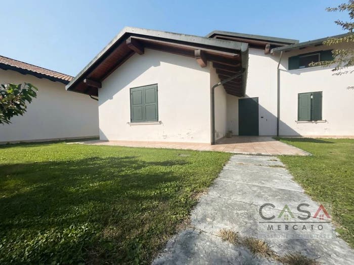 Casa con 5 locali in vendita in Via Braide, Centro, Casarsa della Delizia