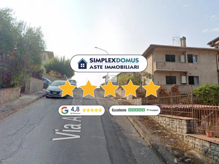 Appartamento quadrilocale in vendita in Via Fabbroni, Centro, Passignano sul Trasimeno
