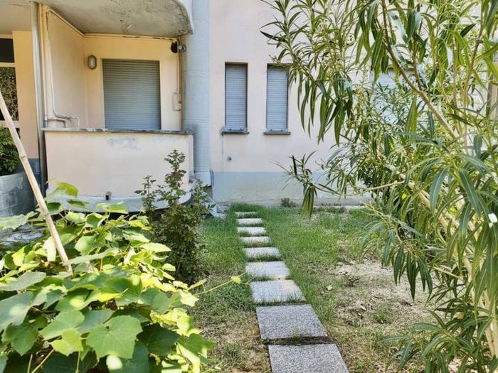 Appartamento bilocale in vendita in Via Nino Bixio, Centro, Langhirano