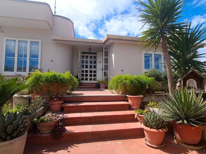 Casa con 6 locali in vendita in Via Antonio Montinaro, Centro, Manduria