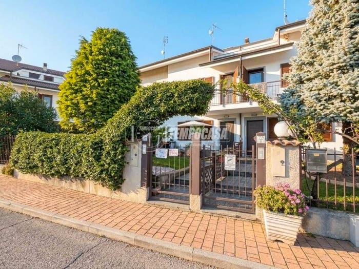 Appartamento con 5 locali in vendita in Via piave, Piossasco