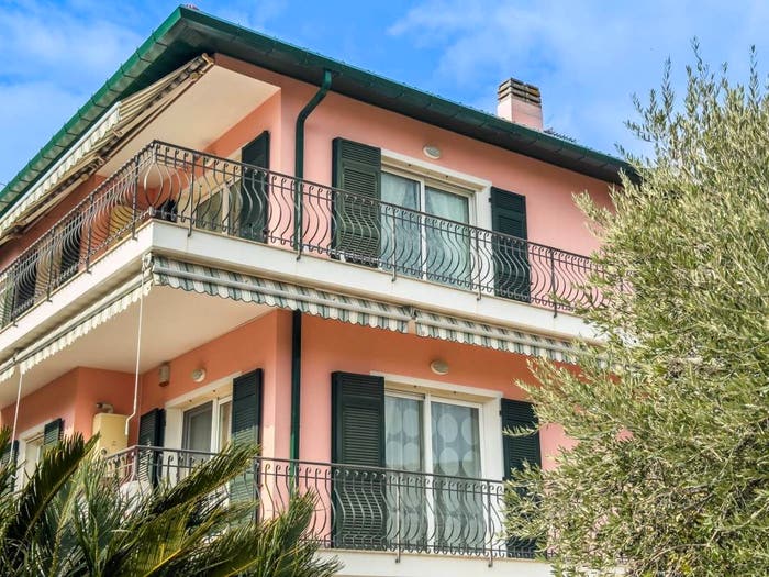 Appartamento con 5 locali in vendita in Due Strade, Bordighera