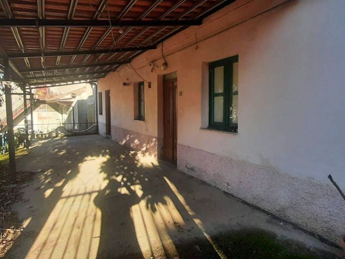 Casa trilocale in vendita in Contrada Arente, Arente, Rose
