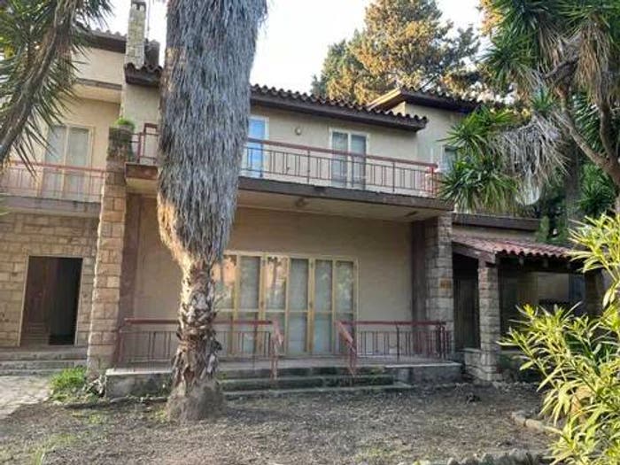 Casa con 6 locali in vendita in Via Gorizia Angolo Via Manin SNC, Selargius