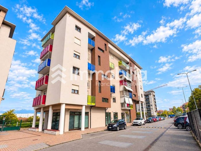 Appartamento quadrilocale in vendita in Via Giuseppe di Vittorio, Lesna, Grugliasco
