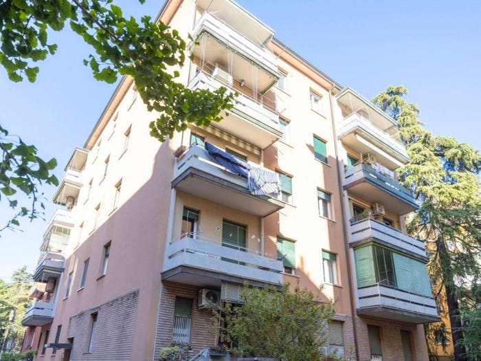 Appartamento trilocale in vendita in Via dello Sterlino, Colli Murri, Bologna