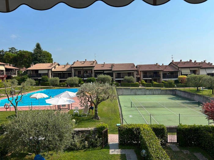 Appartamento trilocale in vendita in Via Tagliamento, Centro, Padenghe sul Garda