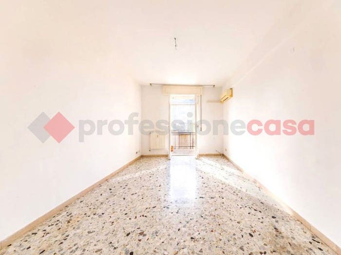 Appartamento quadrilocale in vendita in Via Calabria, Coteto, Livorno
