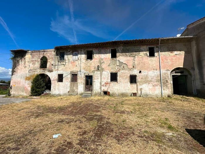 Casa con 6 locali in vendita in Via Acqualunga, Badia a Pacciana, Pistoia