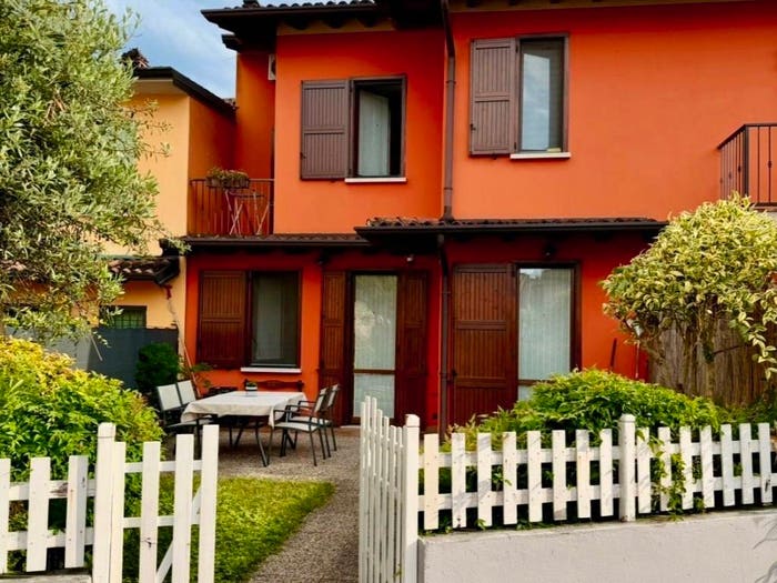 Casa trilocale in vendita in Via Carlo Alberto, Centro, Ghedi