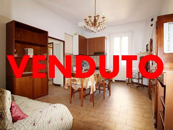 Appartamento trilocale in vendita in Piazza del Popolo, Centro, Arluno