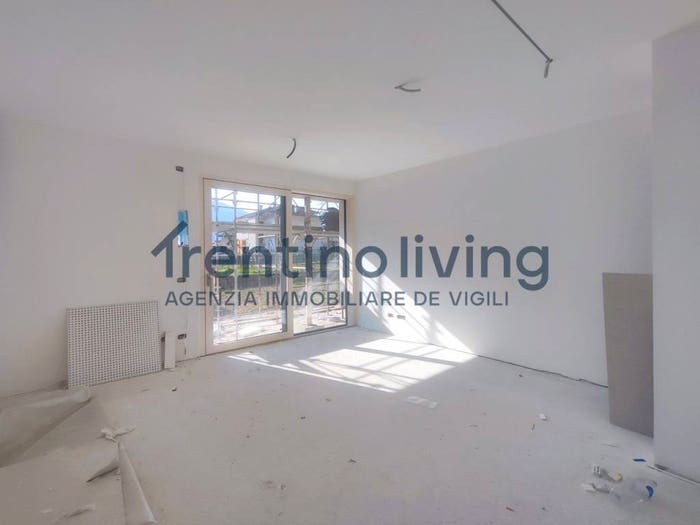 Appartamento trilocale in vendita in Via Canè, Centro, Mezzocorona