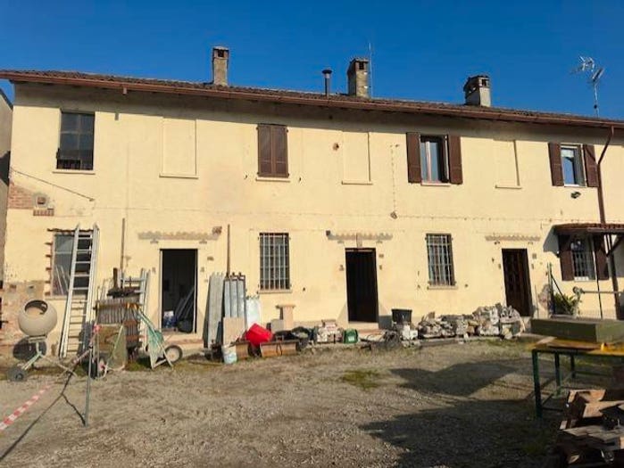 Casa quadrilocale in vendita in Ospedaletto Lodigiano