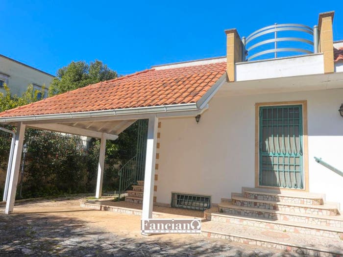 Casa con 6 locali in vendita in Via Antonio Venturi, Centro, Nardò