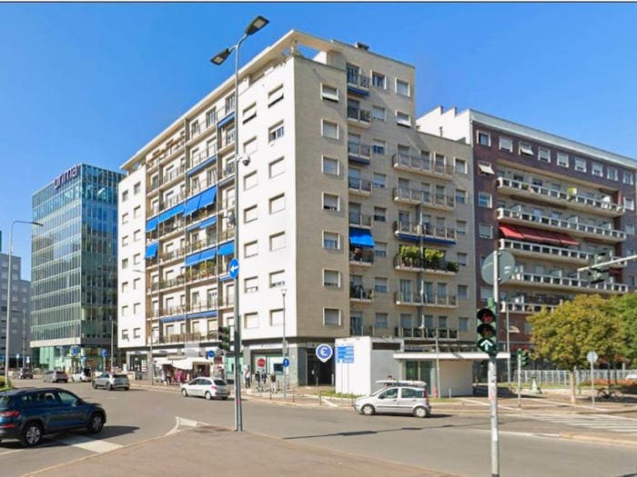 Appartamento trilocale in affitto in Via Andrea Costa, Pasteur, Milano