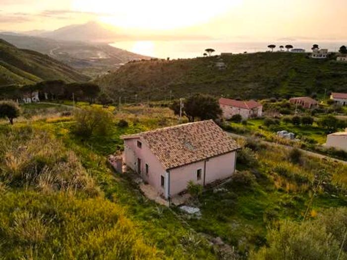 Casa con 6 locali in vendita in Contrada Monte No Number, Cefalù