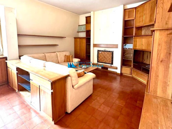 Appartamento con 5 locali in vendita in Viale Trieste, Centro, Massa