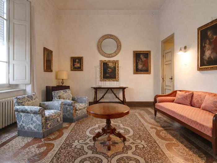 Appartamento con 6 locali in vendita in Viale Giuseppe Giusti, San Concordio, Lucca