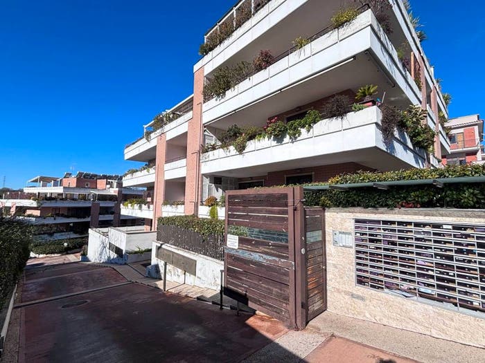 Appartamento monolocale in vendita in Via Sumirago, Valle Muricana, Roma
