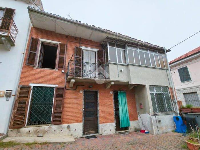 Casa con 6 locali in vendita in Via roma, Centro, Castagneto Po