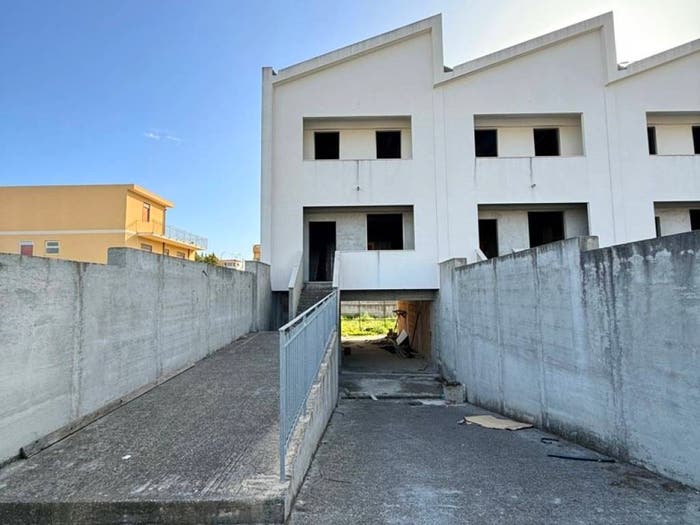 Casa con 5 locali in vendita in VIA STATALE ORETO, Barcellona Pozzo di Gotto