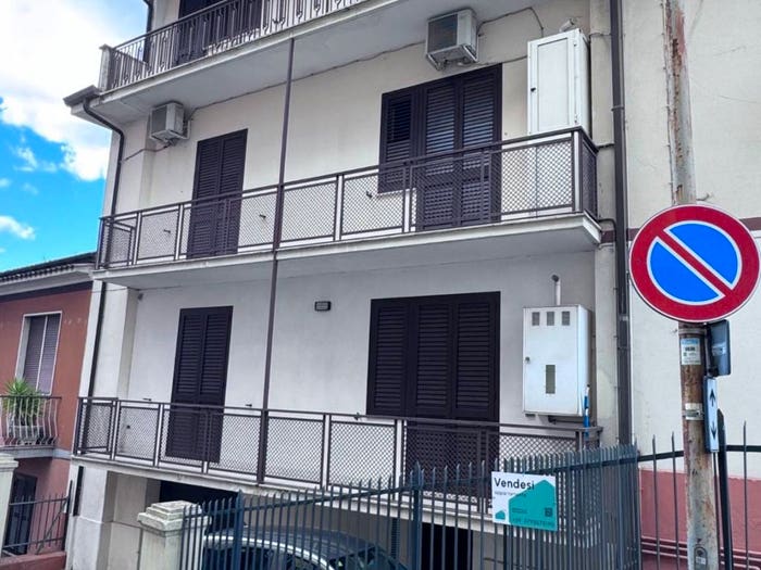 Appartamento trilocale in vendita in Via Francesco Brighindi, Le Rase Vetiche, Frosinone