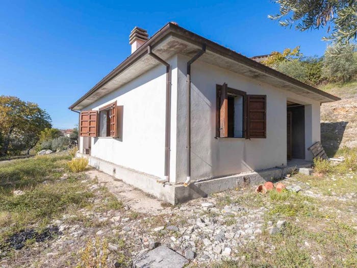Casa con 5 locali in vendita in Via San Michele, Casaprota