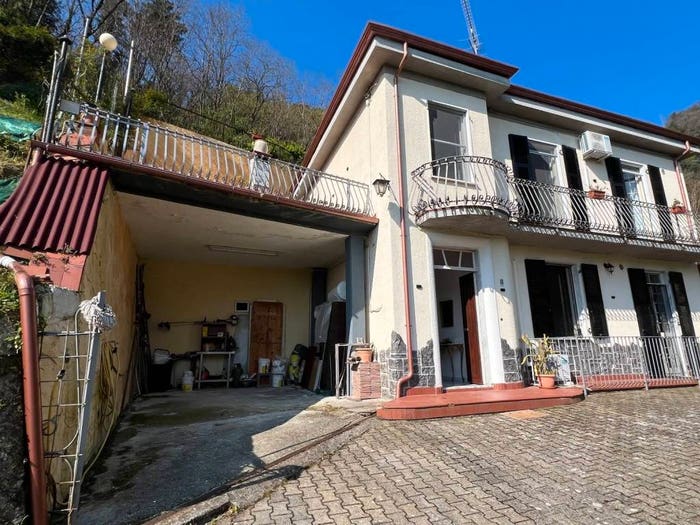 Casa quadrilocale in vendita in Via Cafaggio, Centro, Ameglia