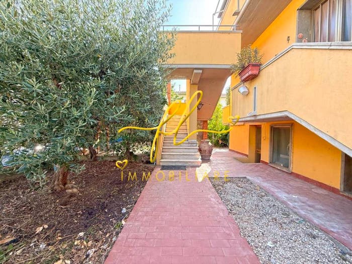 Appartamento con 5 locali in vendita in Via Giovanni Cantini, San Pietro in Palazzi Collemezzano Buca del Gatto, Cecina