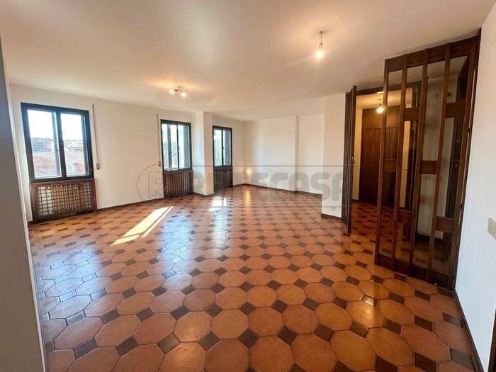 Appartamento con 6 locali in vendita in Via Dante Alighieri, Centro, Cervignano del Friuli