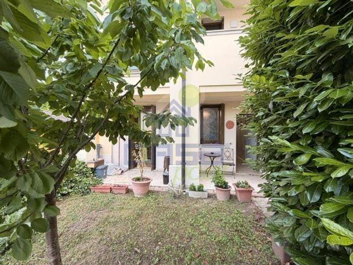Appartamento bilocale in vendita in VIA POMELLO, Centro, Castelvetro Piacentino