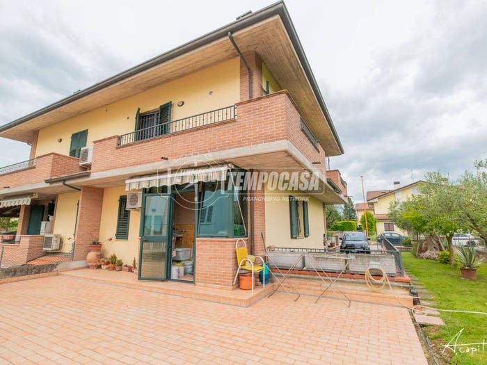 Casa con 5 locali in vendita in Via Giorgio Ambrosoli, Ponte Pietra Case Frini, Cesena