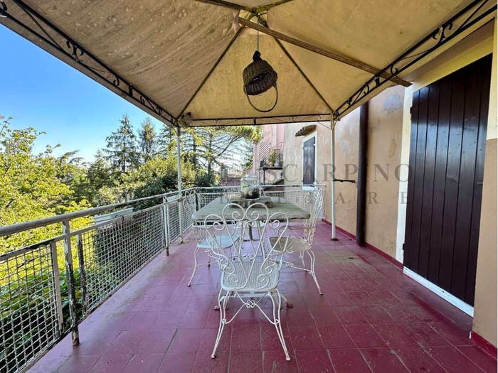 Casa con 6 locali in vendita in Via Settembre, Centro, Dozza