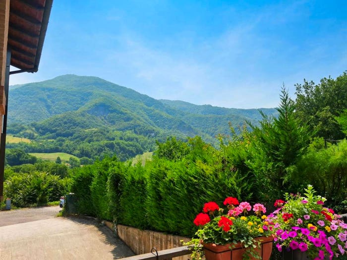 Casa quadrilocale in vendita in Via Bottega, Vergato
