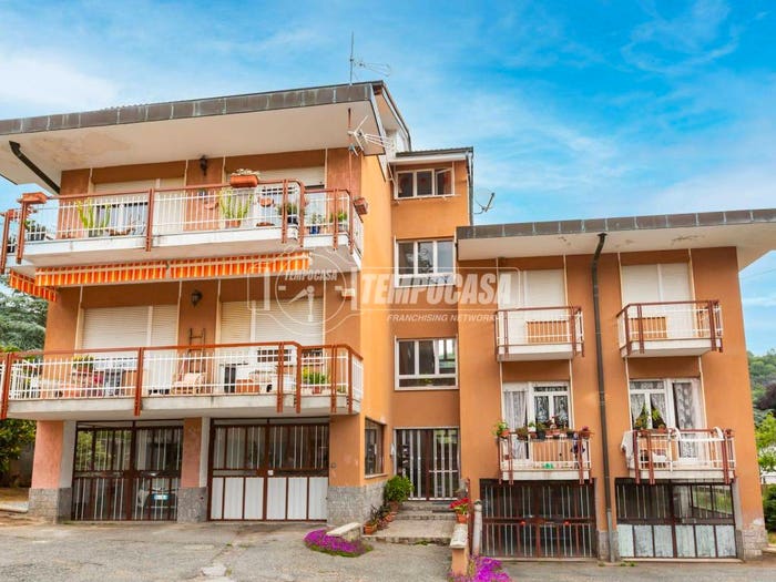 Appartamento trilocale in vendita in Via Freinetto, Coazze