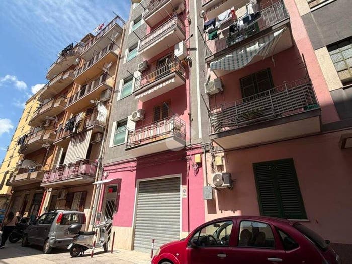 Appartamento trilocale in vendita in Via Ustica, Altarello, Palermo