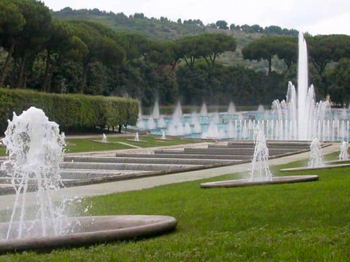 Appartamento trilocale in vendita in Via Terracina, Fuorigrotta, Napoli