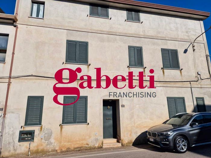 Appartamento con 5 locali in vendita in Via Antonello della Ratta, Casertavecchia Casola, Caserta