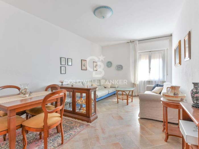 Appartamento con 5 locali in vendita in Piazza Palestro, Porto Azzurro