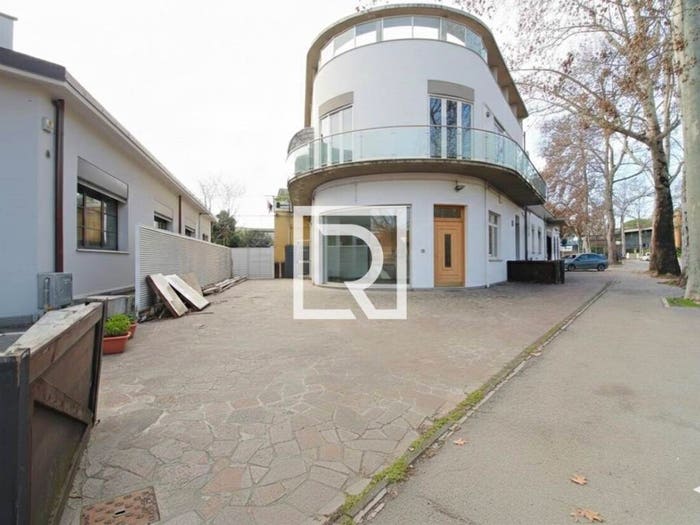 Casa in vendita in viale Italia, Centro Storico, Forlì