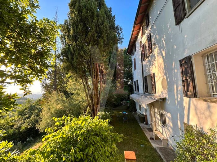 Appartamento trilocale in vendita in Via Poggio, Ozzano dell'Emilia